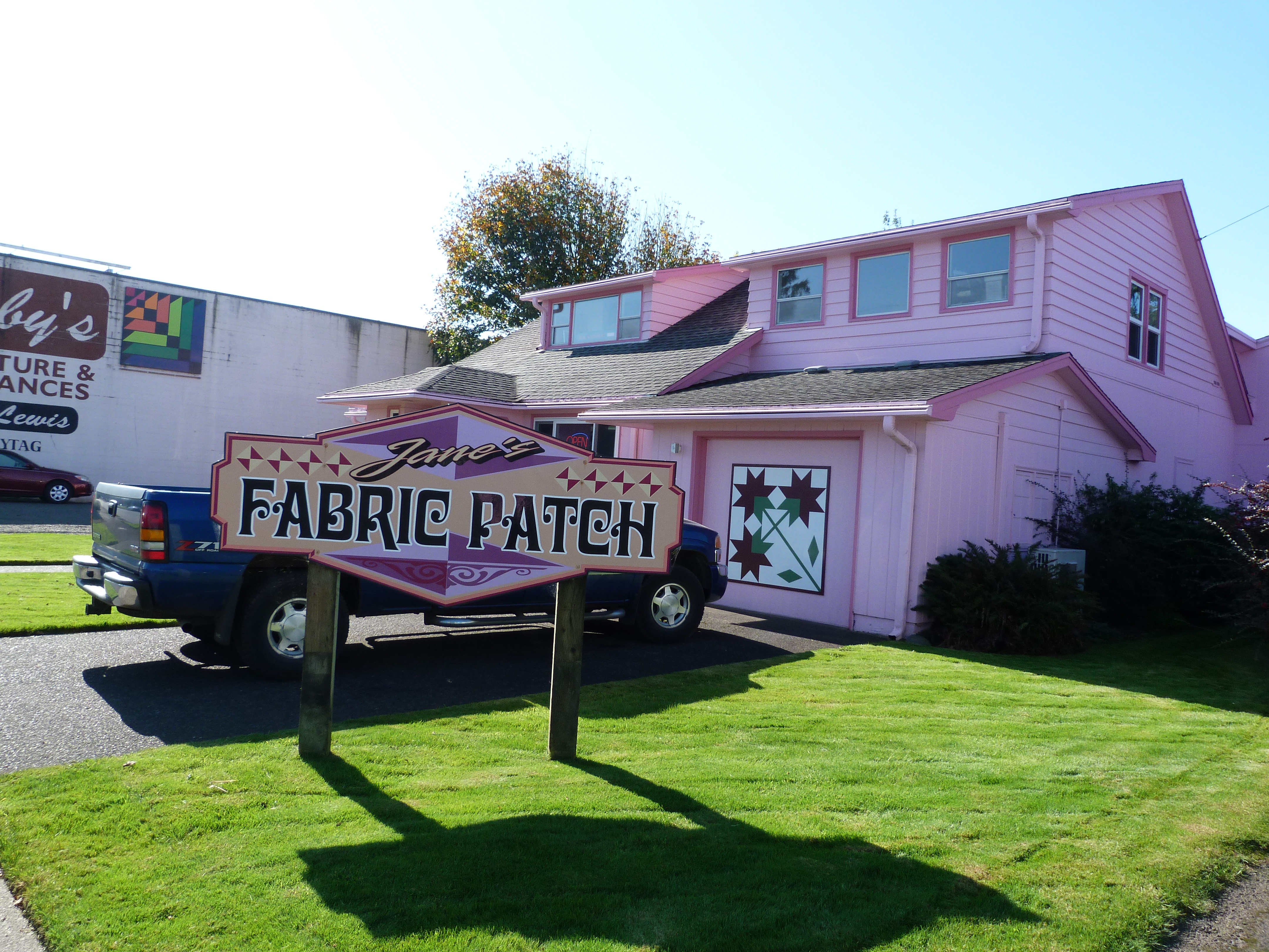 Jane's Fabric Patch, Tillamook, OR